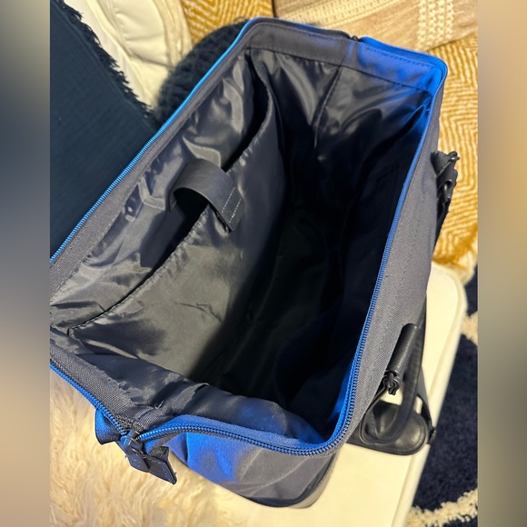 Beis Navy Mini Weekender - Picture 5 of 6